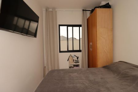 Apartamento à venda com 109m², 2 quartos e 1 vagaQuarto 2