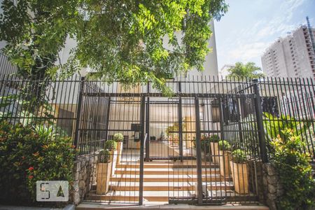 Apartamento à venda com 70m², 3 quartos e 1 vagaFachada