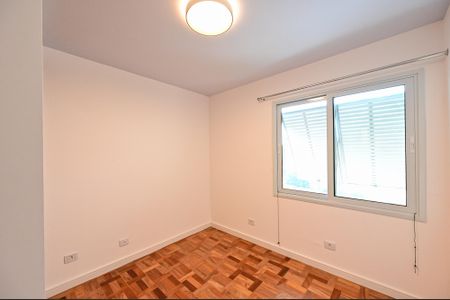 Apartamento à venda com 70m², 3 quartos e 1 vagaQuarto 2