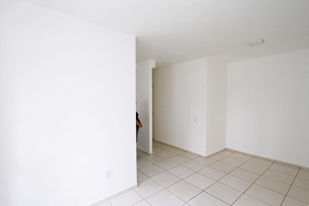 Apartamento para alugar com 67m², 2 quartos e 1 vagaSala