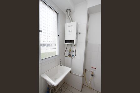 Apartamento para alugar com 67m², 2 quartos e 1 vagaÁrea de Serviço