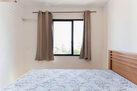 Studio à venda com 30m², 1 quarto e sem vaga Studio à venda com 30m², 1 quarto e sem vagaQuarto