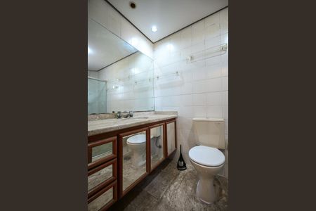 Apartamento à venda com 150m², 3 quartos e 3 vagasBanheiro da Suíte  3