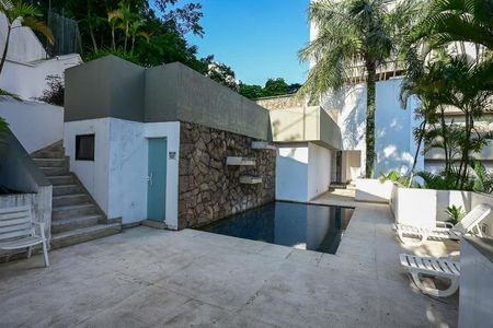 Apartamento à venda com 150m², 3 quartos e 3 vagasPiscina 2