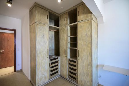 Apartamento à venda com 150m², 3 quartos e 3 vagasSuíte 3