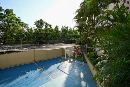 Apartamento à venda com 150m², 3 quartos e 3 vagasQuadra