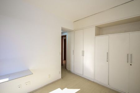 Apartamento à venda com 150m², 3 quartos e 3 vagasSuíte 1