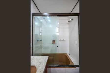 Apartamento à venda com 150m², 3 quartos e 3 vagasBanheiro Suíte 2