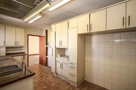 Apartamento à venda com 150m², 3 quartos e 3 vagasCozinha