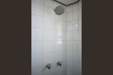 Apartamento à venda com 150m², 3 quartos e 3 vagasChuveiro do Banheiro da Suíte 1