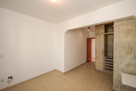 Apartamento à venda com 150m², 3 quartos e 3 vagasSuíte 3