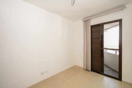 Apartamento à venda com 150m², 3 quartos e 3 vagasSuíte 2