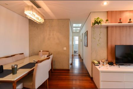 Apartamento para alugar com 90m², 3 quartos e 2 vagasCorredor