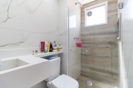 Apartamento à venda com 59m², 2 quartos e 1 vaga Apartamento à venda com 59m², 2 quartos e 1 vagaBanheiro da Suíte