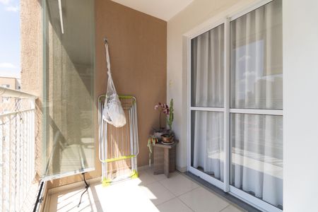 Apartamento à venda com 59m², 2 quartos e 1 vaga Apartamento à venda com 59m², 2 quartos e 1 vagaVaranda da Sala
