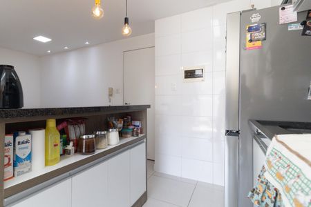 Apartamento à venda com 59m², 2 quartos e 1 vaga Apartamento à venda com 59m², 2 quartos e 1 vagaCozinha