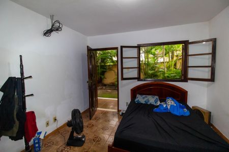 Casa para alugar com 3 quartos, 369m² em Santa Barbara, Niterói