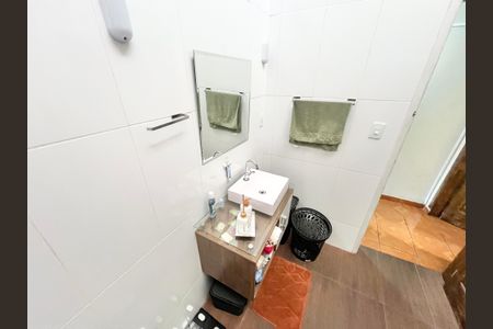Casa à venda com 120m², 5 quartos e 4 vagasBanheiro