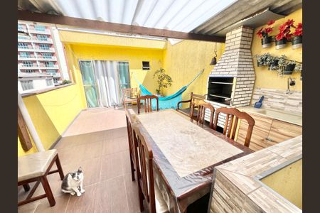Casa à venda com 120m², 5 quartos e 4 vagasÁrea gourmet