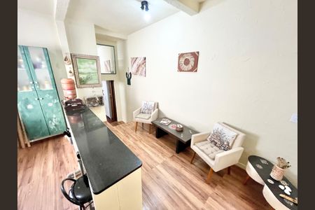Casa à venda com 120m², 5 quartos e 4 vagasSala/Cozinha