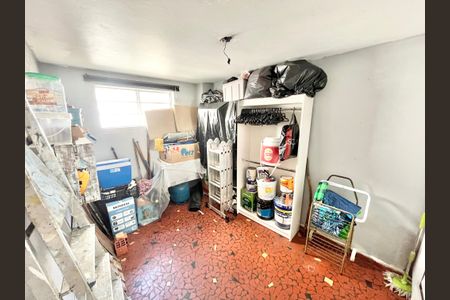 Casa à venda com 120m², 5 quartos e 4 vagasQuarto / Despensa
