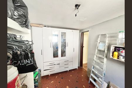 Casa à venda com 120m², 5 quartos e 4 vagasQuarto / Despensa