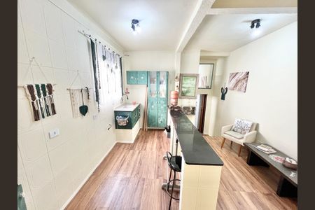 Casa à venda com 120m², 5 quartos e 4 vagasSala/Cozinha