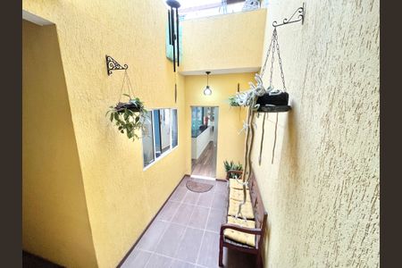 Casa à venda com 120m², 5 quartos e 4 vagasÁrea externa