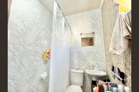 Casa à venda com 120m², 5 quartos e 4 vagasBanheiro de serviço