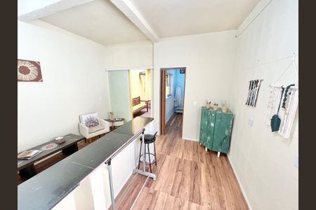 Casa à venda com 120m², 5 quartos e 4 vagasSala/Cozinha
