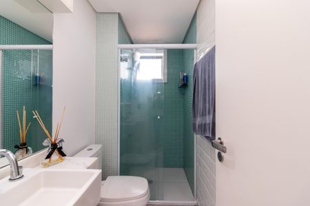 Apartamento para alugar com 62m², 2 quartos e 2 vagas Apartamento para alugar com 62m², 2 quartos e 2 vagasBanheiro da Suíte