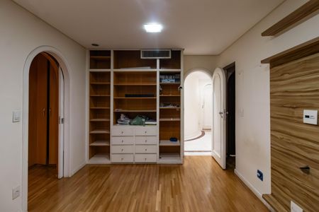 Apartamento à venda com 266m², 4 quartos e 4 vagasSuíte 2