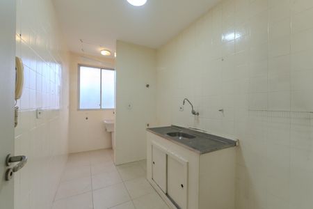 Apartamento à venda com 37m², 1 quarto e 1 vaga Apartamento à venda com 37m², 1 quarto e 1 vagaCozinha e Área de Serviço