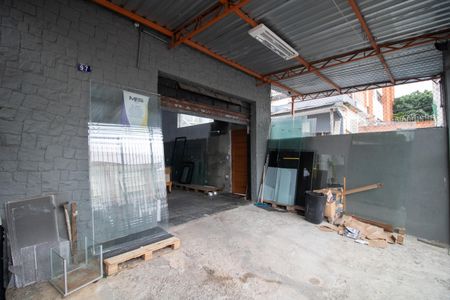 Casa à venda com 642m², 2 quartos e 10 vagasGALPÃO 