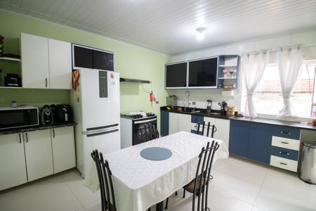 Casa à venda com 642m², 2 quartos e 10 vagasCOZINHA