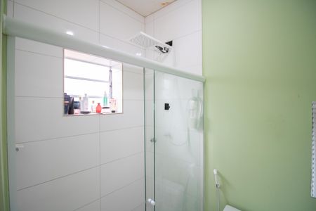 Casa à venda com 642m², 2 quartos e 10 vagasBANHEIRO