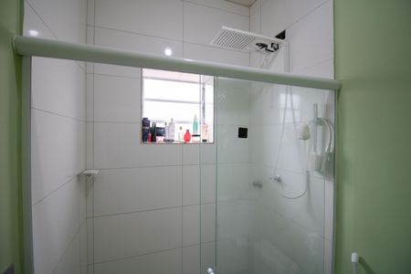 Casa à venda com 642m², 2 quartos e 10 vagasBANHEIRO