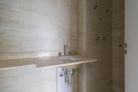 Apartamento à venda com 174m², 3 quartos e 3 vagasSuíte 2