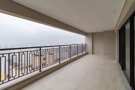 Apartamento à venda com 174m², 3 quartos e 3 vagasVaranda