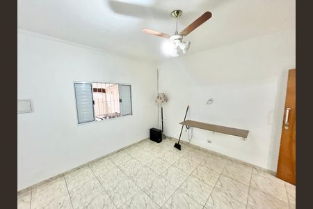 Quarto 1 de casa para alugar com 2 quartos, 98m² em Vila Prado, São Paulo