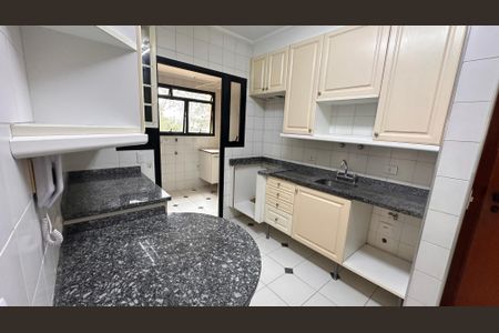 Apartamento para alugar com 4 quartos, 115m² em Brooklin, São Paulo