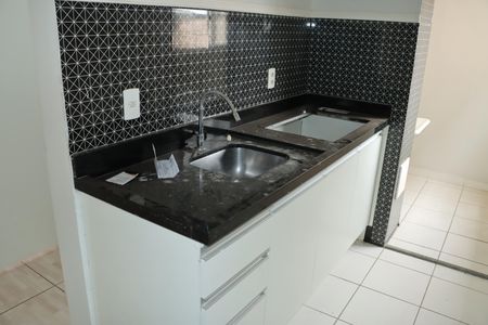 Apartamento para alugar com 2 quartos, 44m² em Petrópolis, Cotia