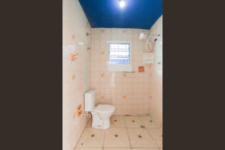 Casa para alugar com 53m², 1 quarto e sem vagaBanheiro