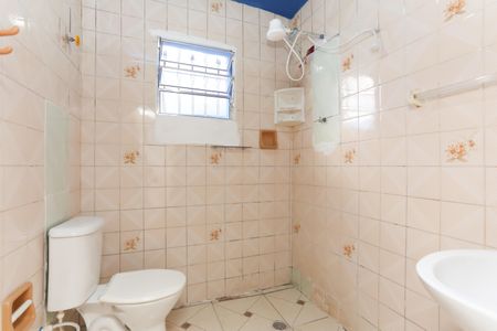 Casa para alugar com 53m², 1 quarto e sem vagaBanheiro