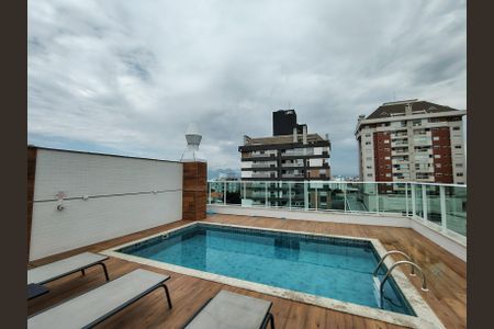 Studio para alugar com 45m², 1 quarto e 1 vaga Studio para alugar com 45m², 1 quarto e 1 vagaÁrea comum - Piscina