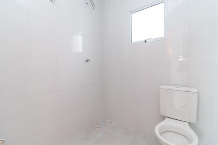 Apartamento para alugar com 45m², 2 quartos e sem vagaBanheiro
