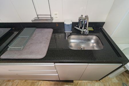 Apartamento para alugar com 36m², 1 quarto e 1 vagaDetalhe - Cozinha