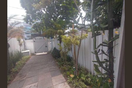 Casa de condomínio à venda com 112m², 3 quartos e 1 vaga