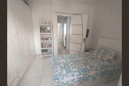 Casa de condomínio à venda com 112m², 3 quartos e 1 vaga