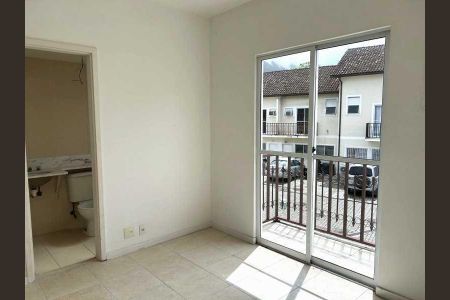 Casa de Condomínio à venda com 3 quartos, 102m² em Vargem Grande, Rio de Janeiro